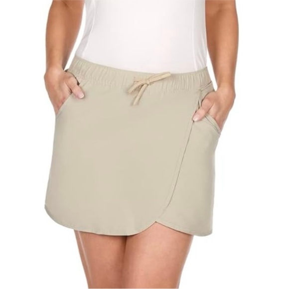 The American Outdoorsman Women’s Tan Skort - Medium - Picture 7 of 8